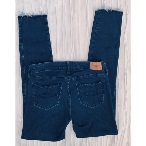 Abercrombie & Fitch Jeggings with Frayed Hem - Picture 2 of 4